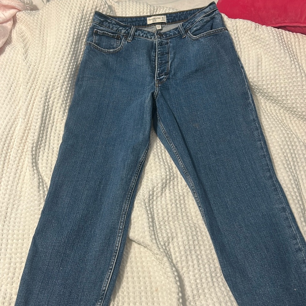 Abercrombie & Fitch Curvelove The Mom High Rise